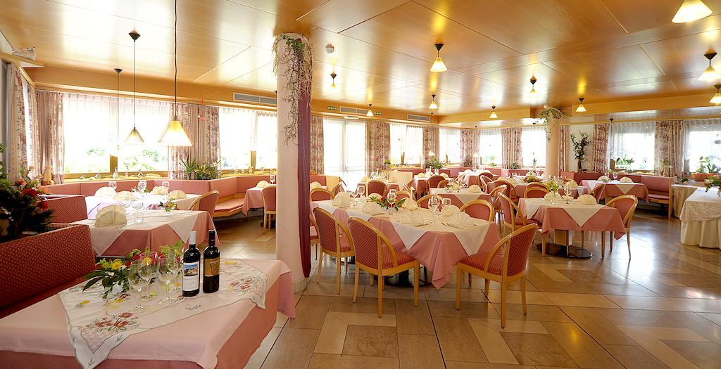 Hotel Waldheim Natz-Schabs Εξωτερικό φωτογραφία